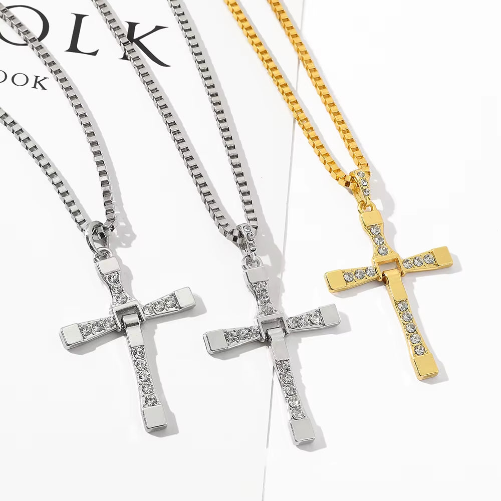 New Fast and Furious 10 Necklace Dominic Toretto Rhinestones Jesus Cross Pendant Necklace Collar Jewelry Decoration Accessories