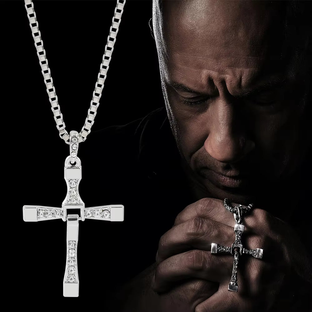 New Fast and Furious 10 Necklace Dominic Toretto Rhinestones Jesus Cross Pendant Necklace Collar Jewelry Decoration Accessories